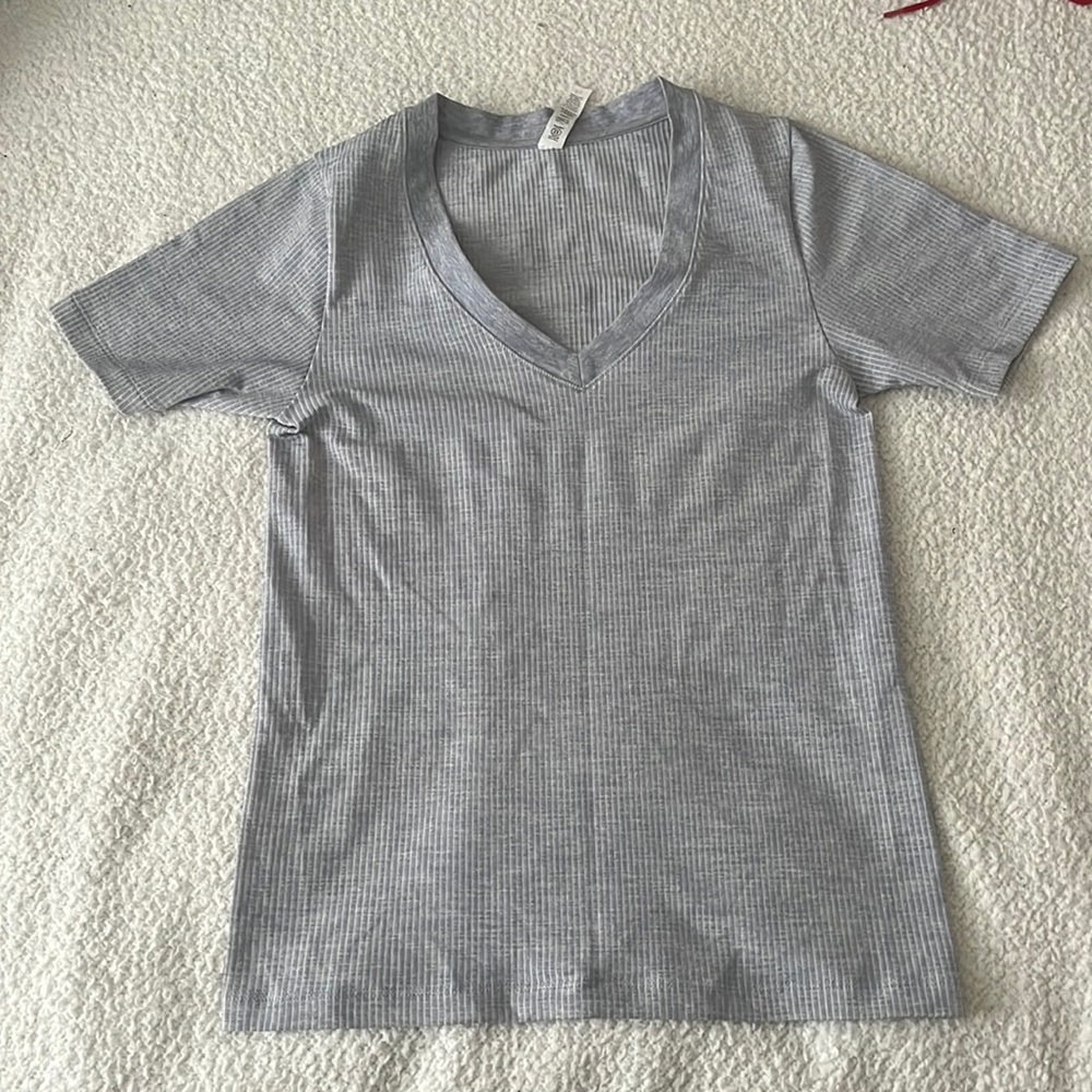 Athleta short sleeve top